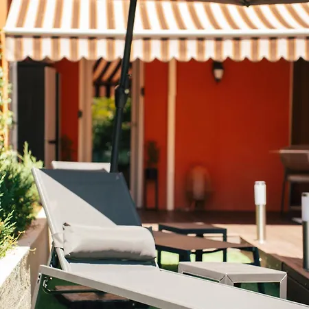 Romance Room & Love - Jacuzzi - Parking - Menton Exterior photo